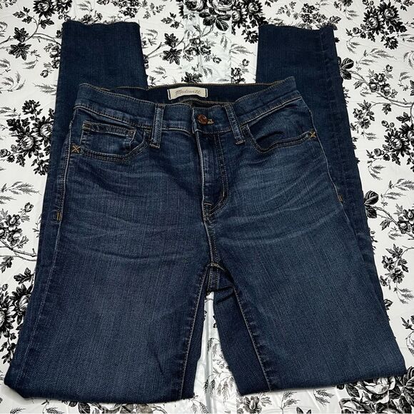 Madewell 9" High-Rise Roadtripper Jeans Waterford Wash Raw-Hem Size 25 - Picture 2 of 7